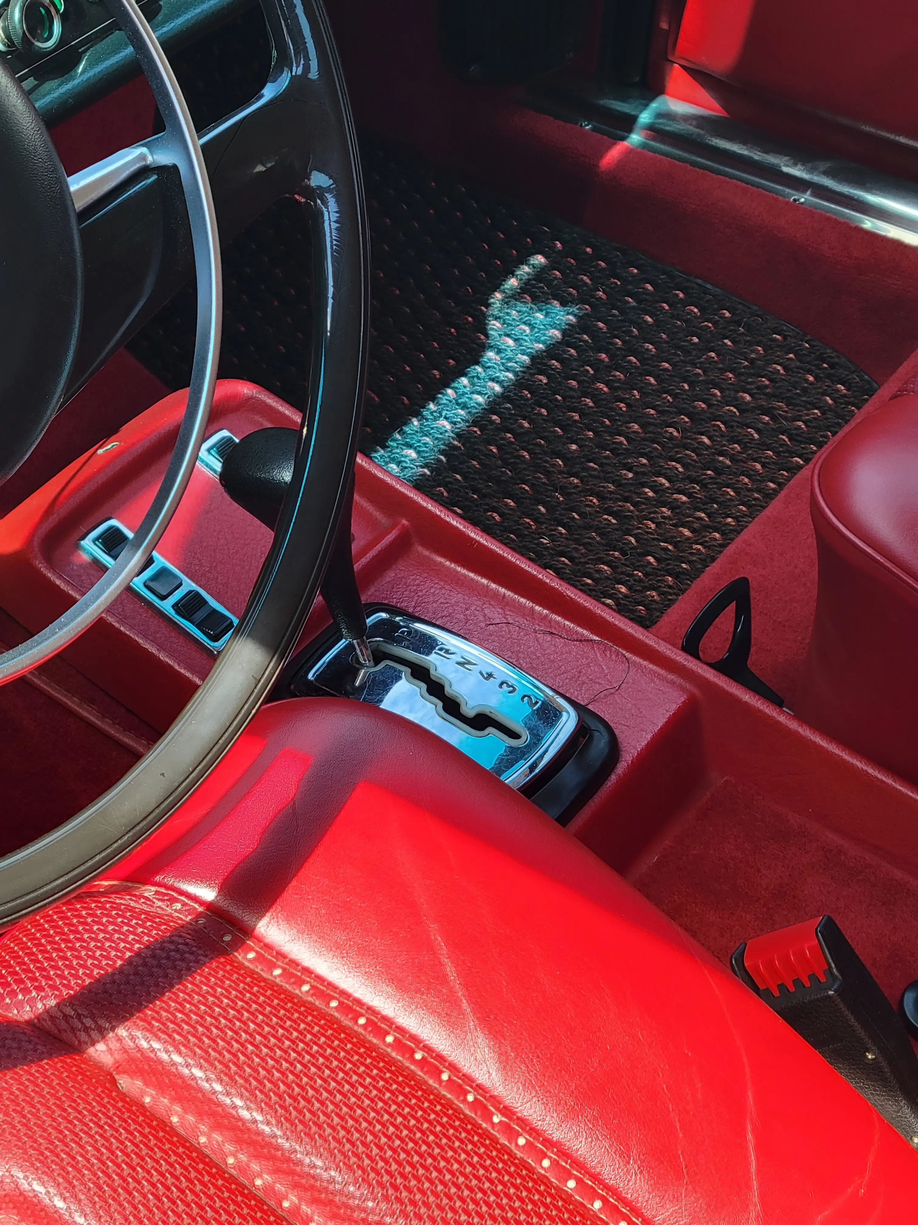 Custom Upholstery & Interior Fitting